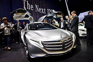 Концепт Mercedes Benz F125 отпраздновал свою премьеру