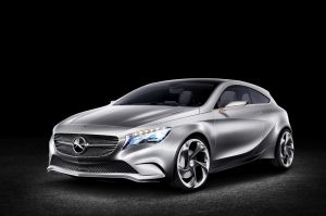 Выпуск седана Mercedes-Benz E Superlight получил «зеленый свет»