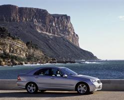 Mercedes-Benz C-Class (2004)