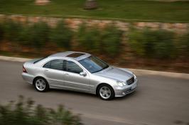 Mercedes-Benz C-Class (2004)