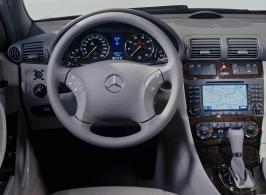 Mercedes-Benz C-Class (2004)