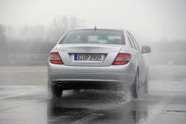 Mercedes-Benz C-Class (2007)